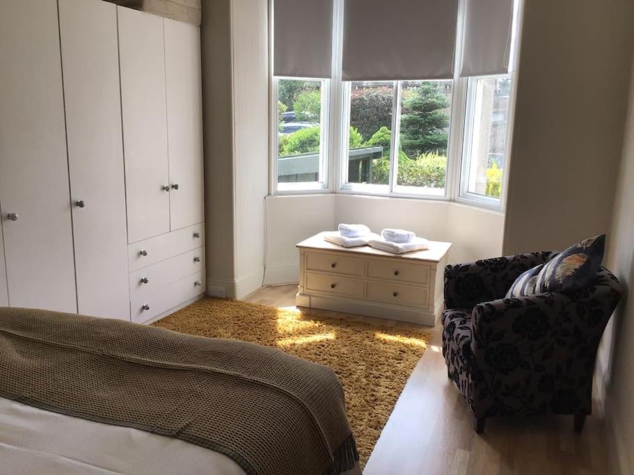 Spacious 2 Bedroom Flat In Heart Of 巴拉特 外观 照片
